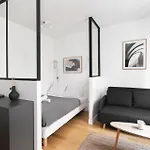 Guestready - Cozy Parisian Escape For 2